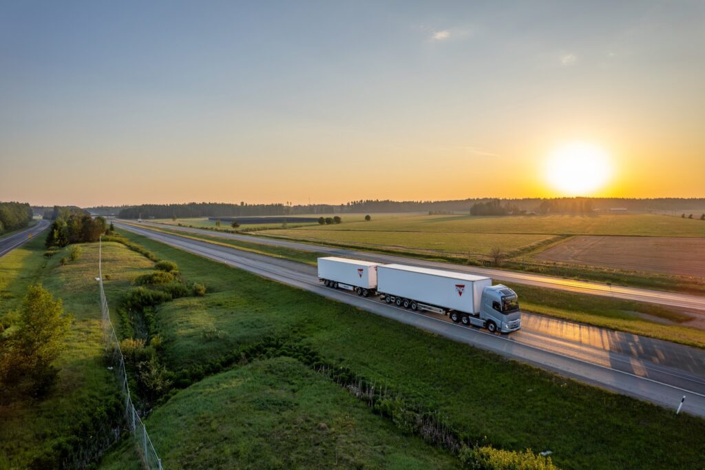 VOLVO_AERO_Finland©TeemuKiiskinen_Twelve--3 copy (1)